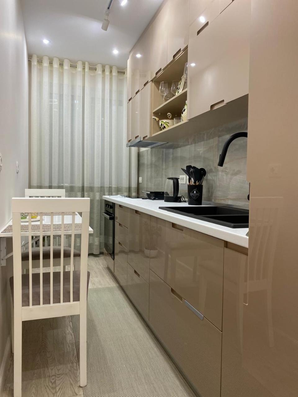 Vlorë New Valona Apartment City Center מראה חיצוני תמונה